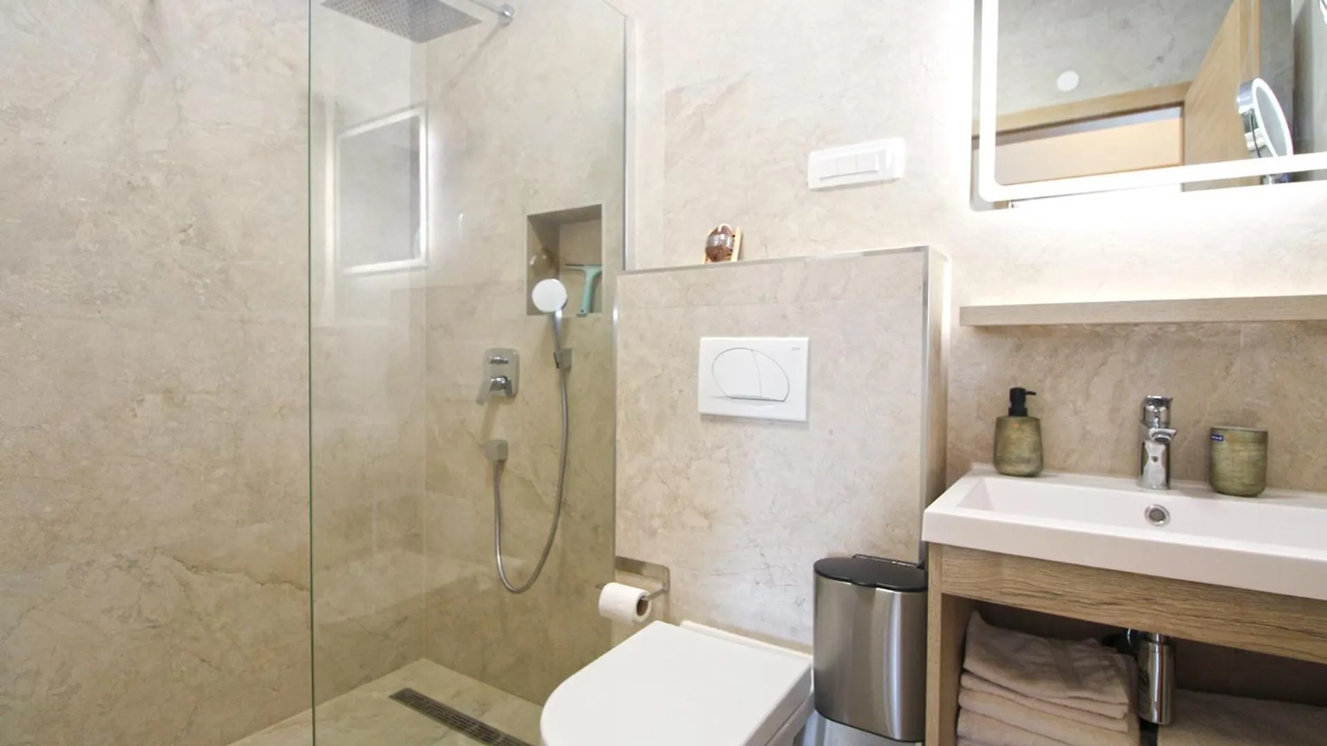 Apartment Mirjana 2356 Fazana